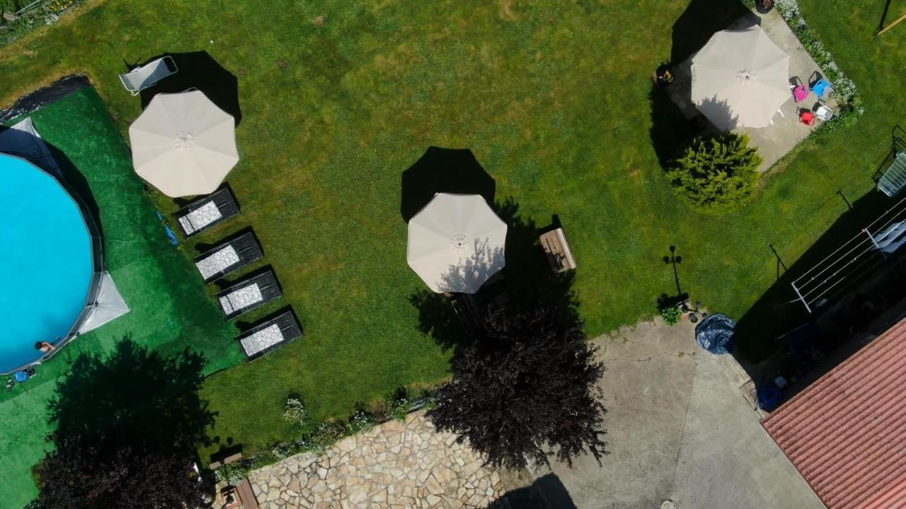 Casa Madrazo Con Piscina Y Parrillas Praves Exterior foto
