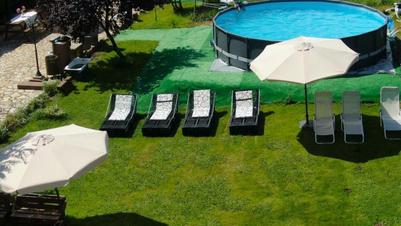 Casa Madrazo Con Piscina Y Parrillas Praves Exterior foto